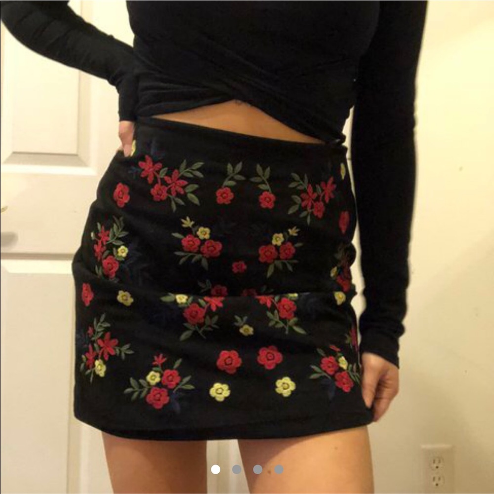 Suede Floral Embroidered Skirt
